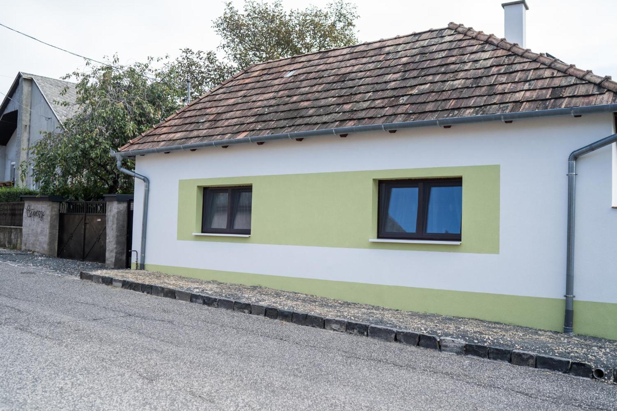 Apartamento Csipesz_Vendeghaz Sümeg Exterior foto